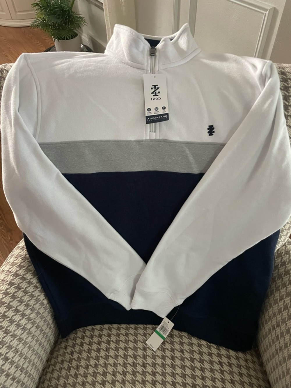 Izod White, Gray & Navy Colorblock Zip Sweater